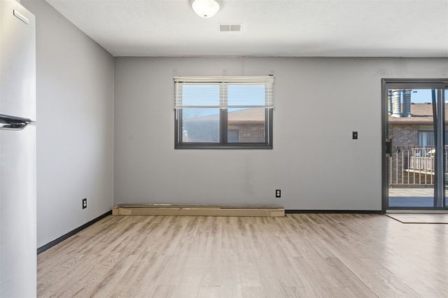 1916 Tracy Drive 48, Bloomington, IL 61704