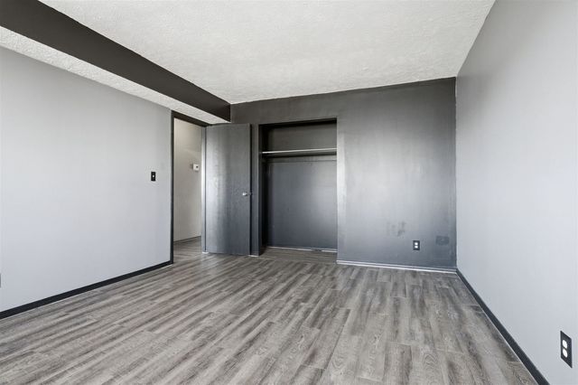 1916 Tracy Drive 48, Bloomington, IL 61704