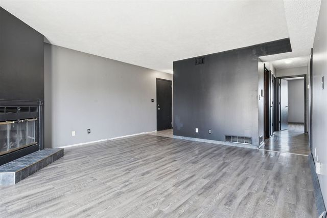 1916 Tracy Drive 48, Bloomington, IL 61704