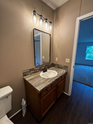 130 Hollis Road, Clinton, AR 72031