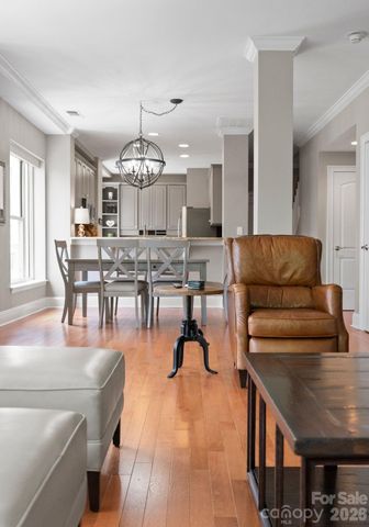 400 N Church Street 422, Charlotte, NC 28202