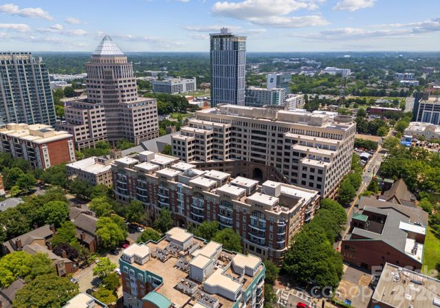 400 N Church Street 422, Charlotte, NC 28202