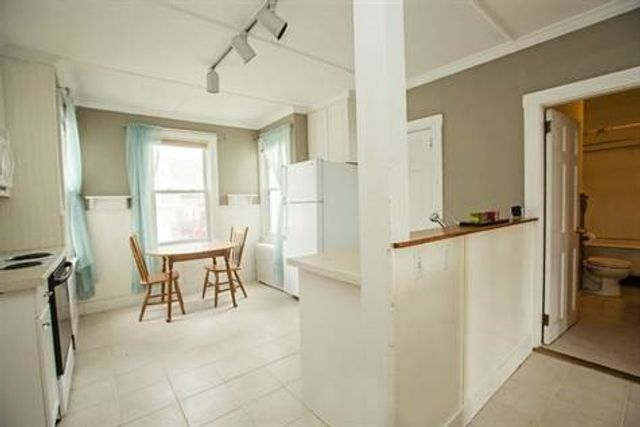 15 WEBSTER Street 2, Newport, RI 02840