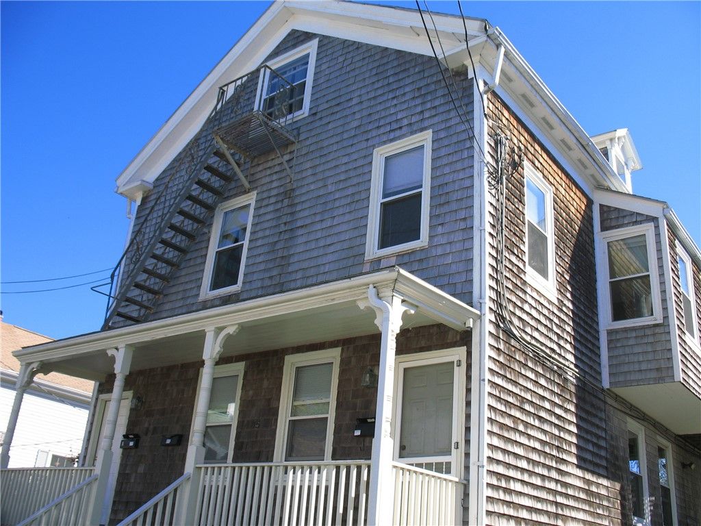 15 WEBSTER Street 2, Newport, RI 02840