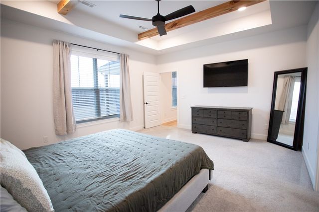 1111 Red Maple Street, Centerton, AR 72719