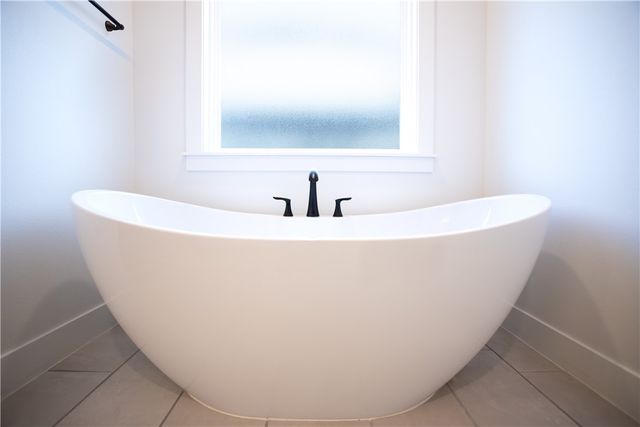 1111 Red Maple Street, Centerton, AR 72719