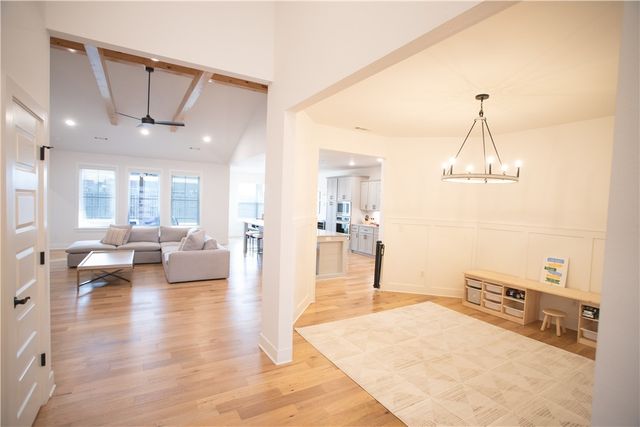 1111 Red Maple Street, Centerton, AR 72719