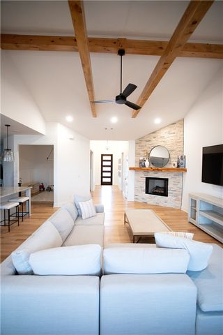 1111 Red Maple Street, Centerton, AR 72719