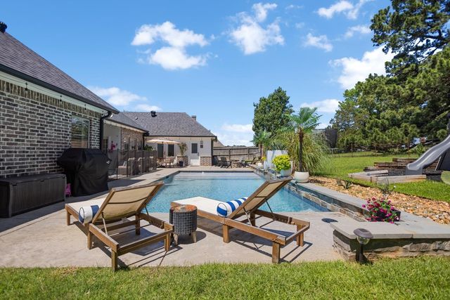 11176 Fox Trail, Flint, TX 75762