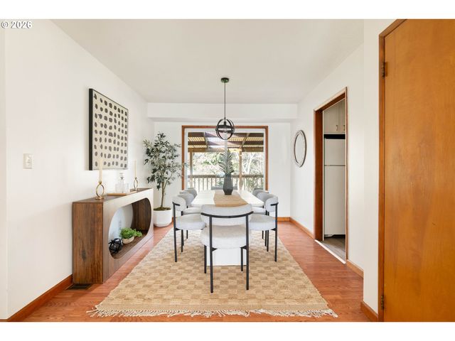 6725 Se CATALINA Ln, Milwaukie, OR 97222