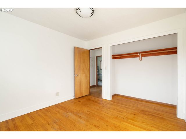 6725 Se CATALINA Ln, Milwaukie, OR 97222