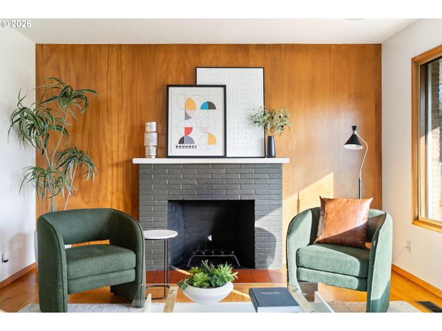 6725 Se CATALINA Ln, Milwaukie, OR 97222