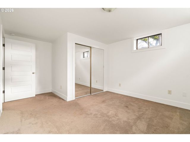 6725 Se CATALINA Ln, Milwaukie, OR 97222