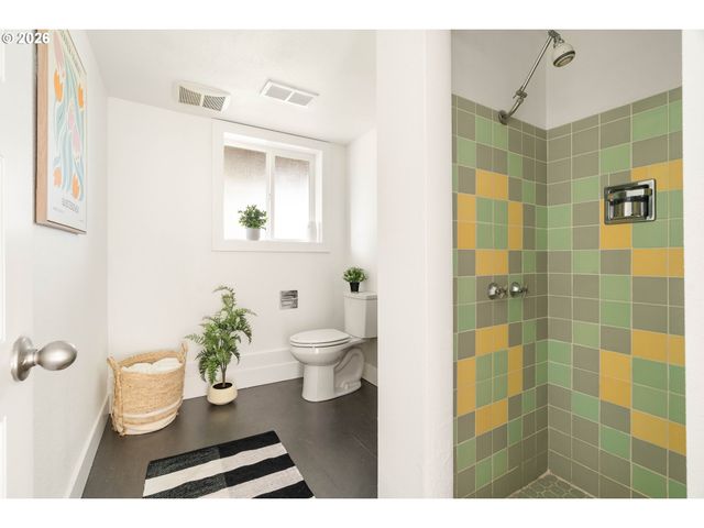 6725 Se CATALINA Ln, Milwaukie, OR 97222