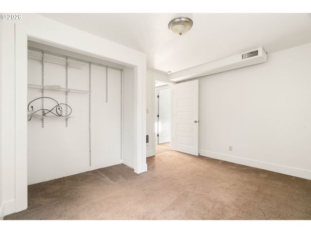 6725 Se CATALINA Ln, Milwaukie, OR 97222