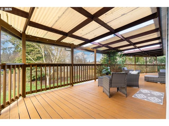 6725 Se CATALINA Ln, Milwaukie, OR 97222