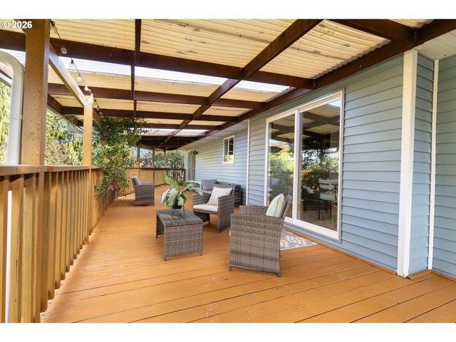 6725 Se CATALINA Ln, Milwaukie, OR 97222