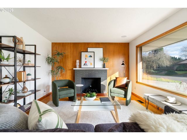 6725 Se CATALINA Ln, Milwaukie, OR 97222