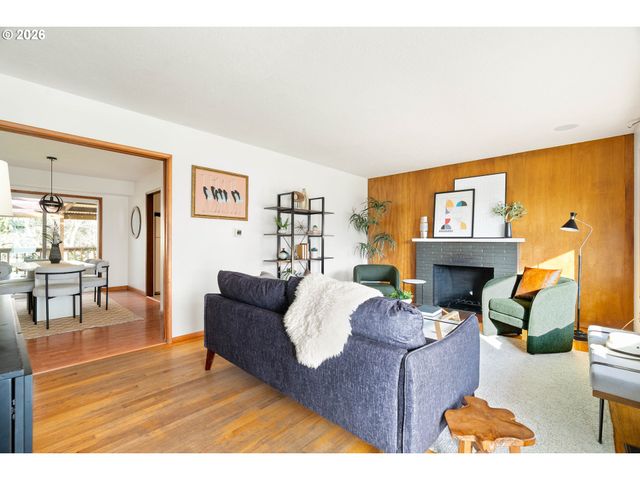 6725 Se CATALINA Ln, Milwaukie, OR 97222