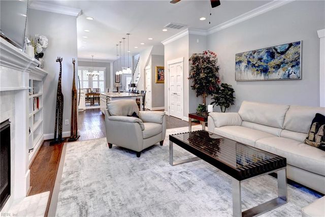 302 Page ST, Williamsburg, VA 23185