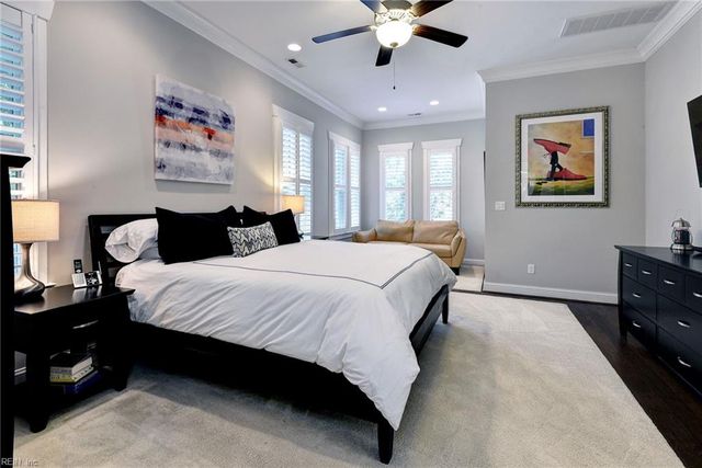 302 Page ST, Williamsburg, VA 23185