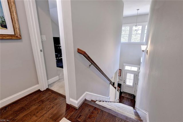 302 Page ST, Williamsburg, VA 23185