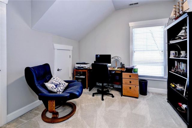 302 Page ST, Williamsburg, VA 23185