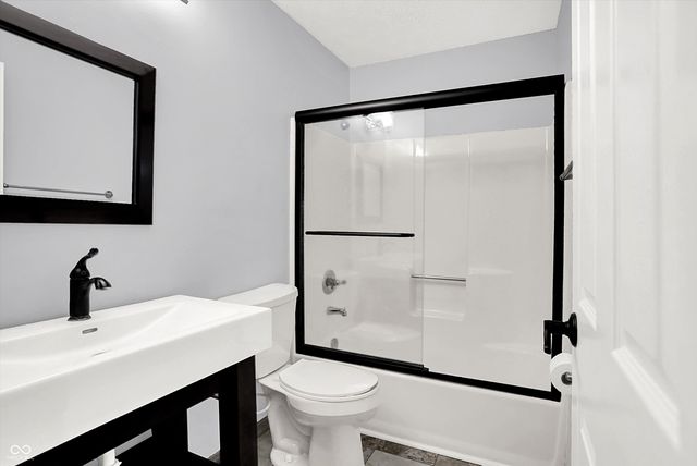 8852 Lahr Court, Indianapolis, IN 46256