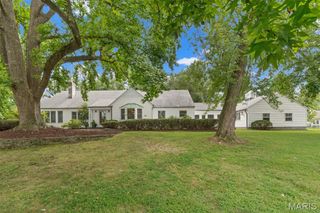 1507 Timberlake Manor Parkway, Chesterfield, MO 63017