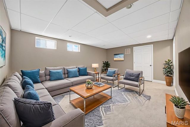 214 Maryland Drive 26B, O'fallon, MO 63366