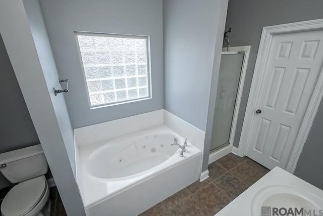 10109 Angela Dr, Denham Springs, LA 70706