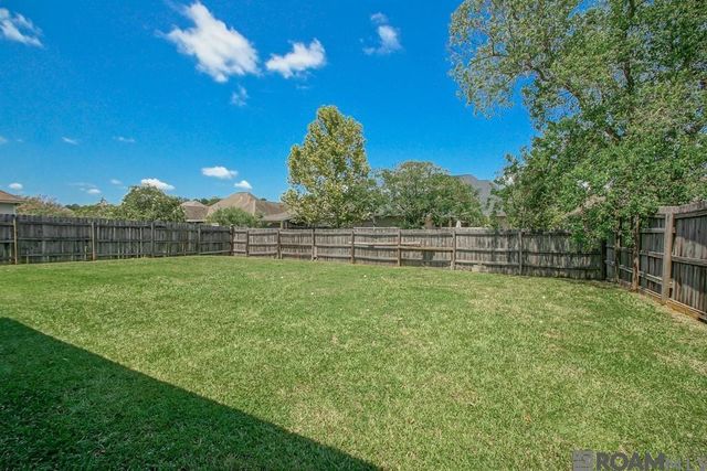 10109 Angela Dr, Denham Springs, LA 70706