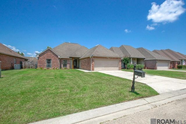 10109 Angela Dr, Denham Springs, LA 70706