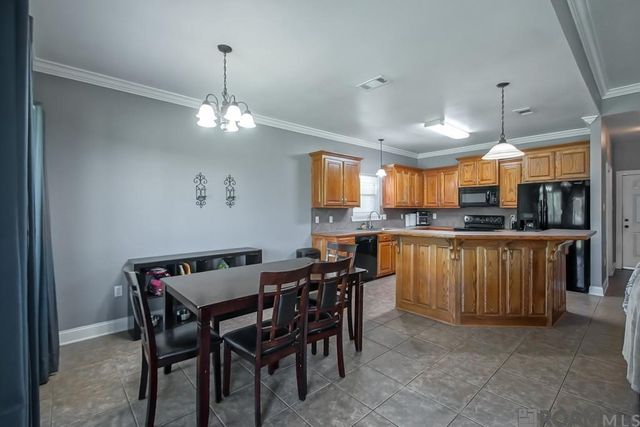10109 Angela Dr, Denham Springs, LA 70706
