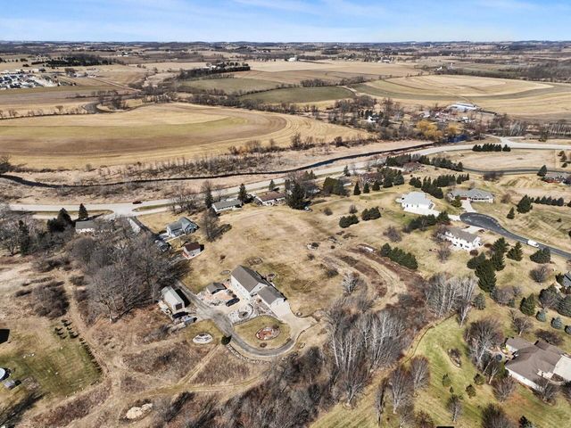 N1755 Sunset LANE, Campbellsport, WI 53010