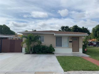 1200 SW 31st Avenue 1, Miami, FL 33135