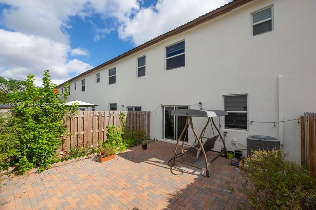 12604 NW 23rd Pl 0, Miami, FL 33167