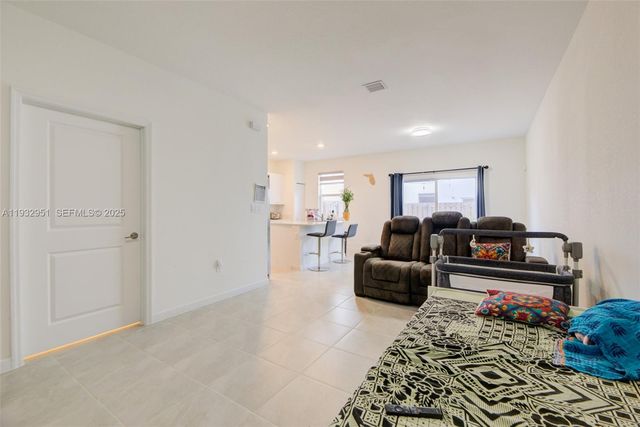 12604 NW 23rd Pl 0, Miami, FL 33167