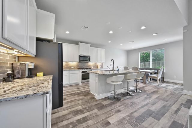 18206 Langkawi Lane, Houston, TX 77044