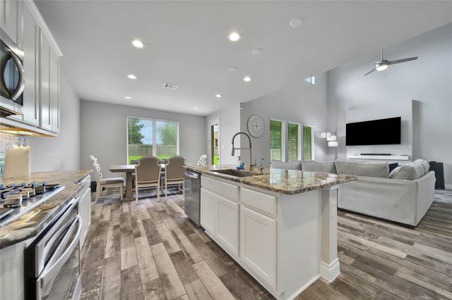 18206 Langkawi Lane, Houston, TX 77044