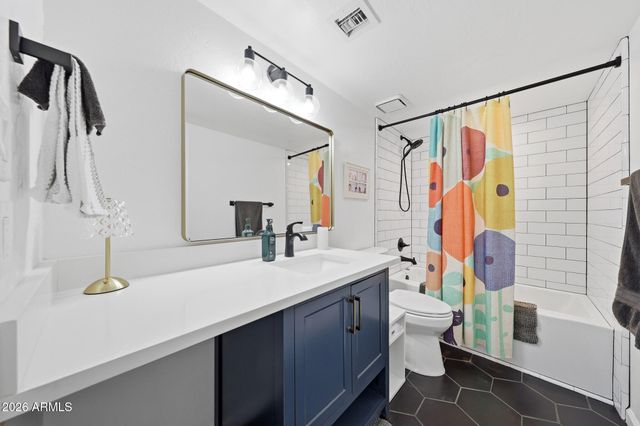 8540 N CENTRAL Avenue 1, Phoenix, AZ 85020