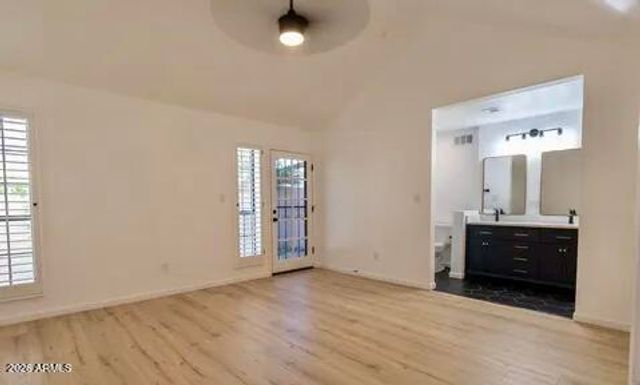 8540 N CENTRAL Avenue 1, Phoenix, AZ 85020