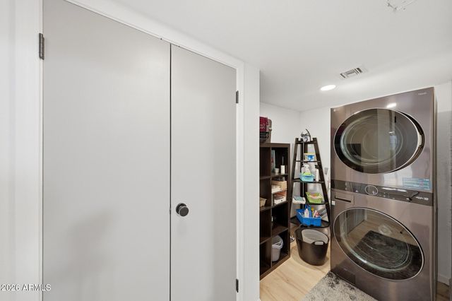 8540 N CENTRAL Avenue 1, Phoenix, AZ 85020