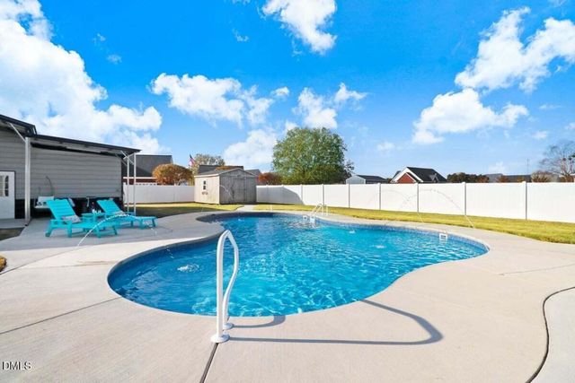 805 Madison Ann Drive, La Grange, NC 28551