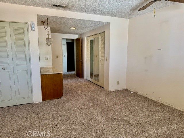 405 S Gilbert, Hemet, CA 92543