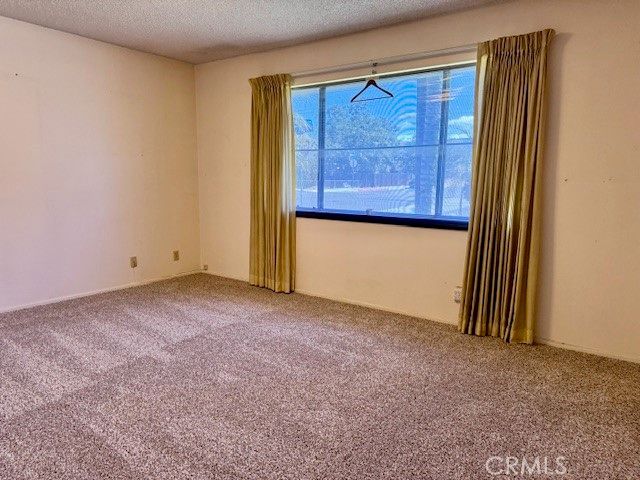 405 S Gilbert, Hemet, CA 92543