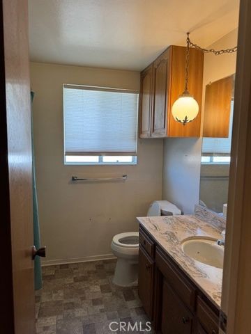 405 S Gilbert, Hemet, CA 92543