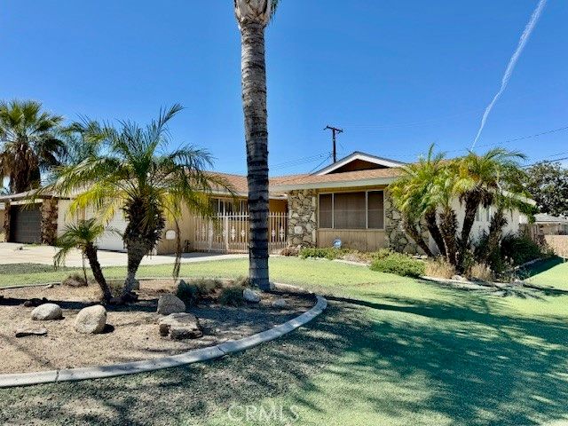 405 S Gilbert, Hemet, CA 92543