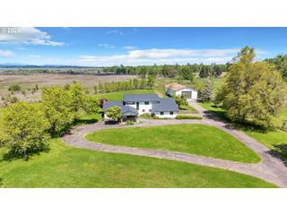 27725 Royal, Eugene, OR 97402