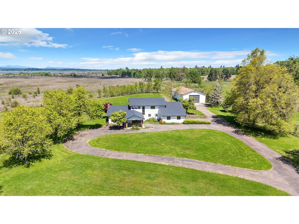 27725 Royal, Eugene, OR 97402